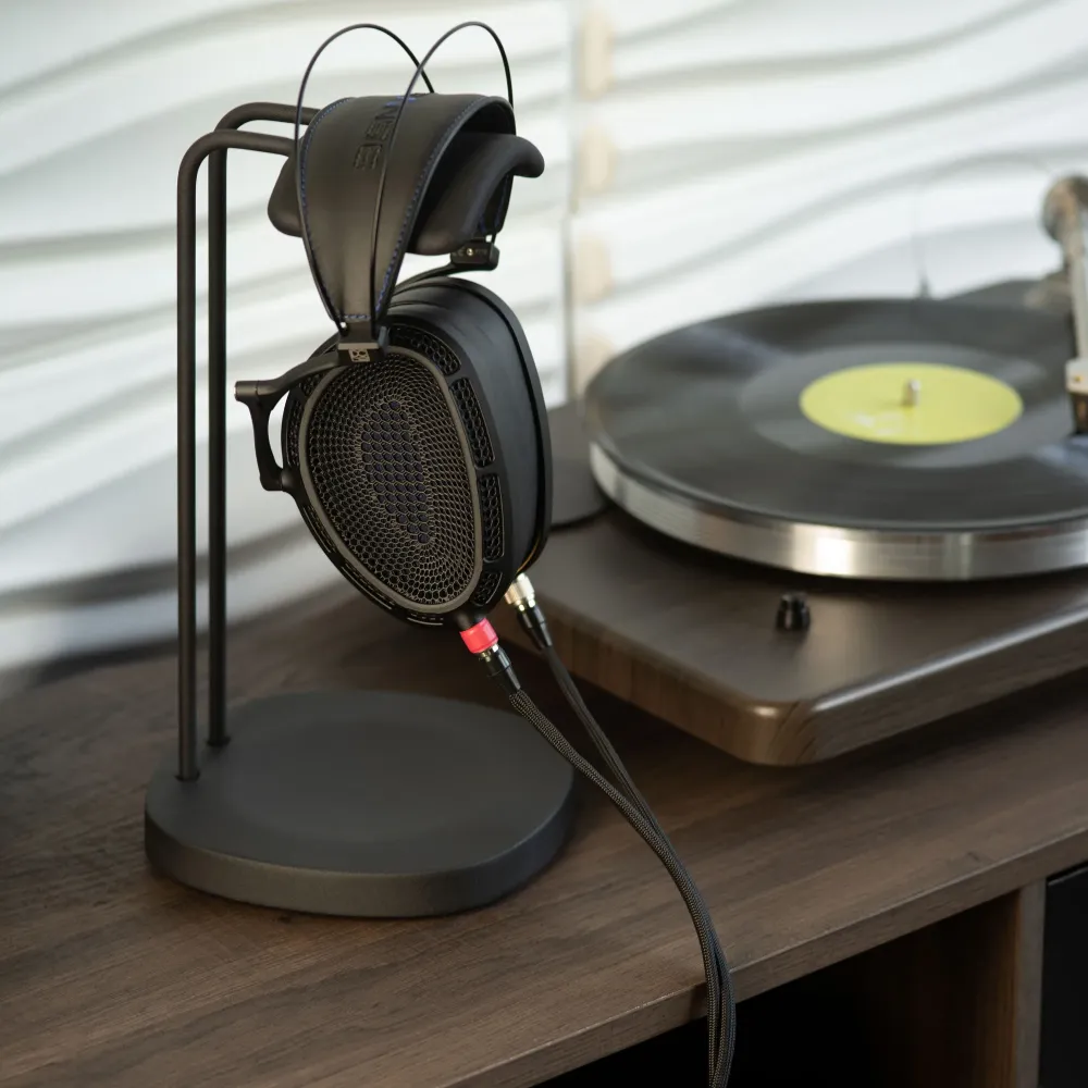 Dan Clark Audio Expanse