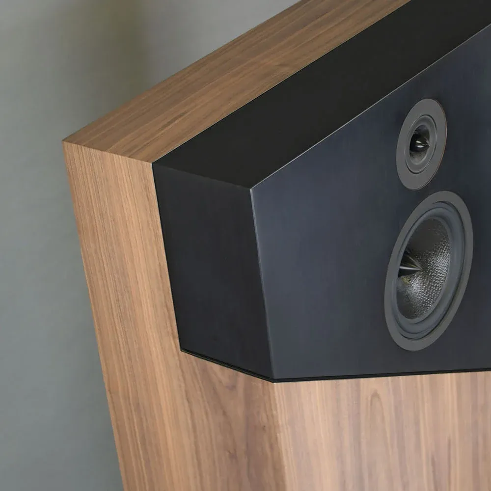 Davis Acoustics THE WALL Walnut