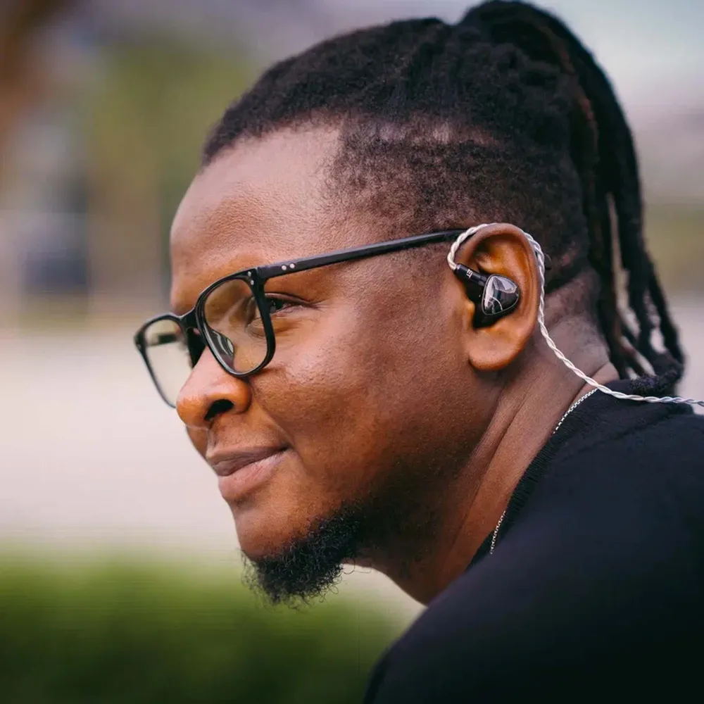 Noble Audio Onyx Black