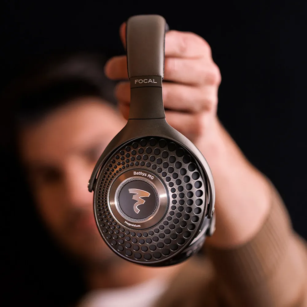 Focal Bathys MG Chestnut