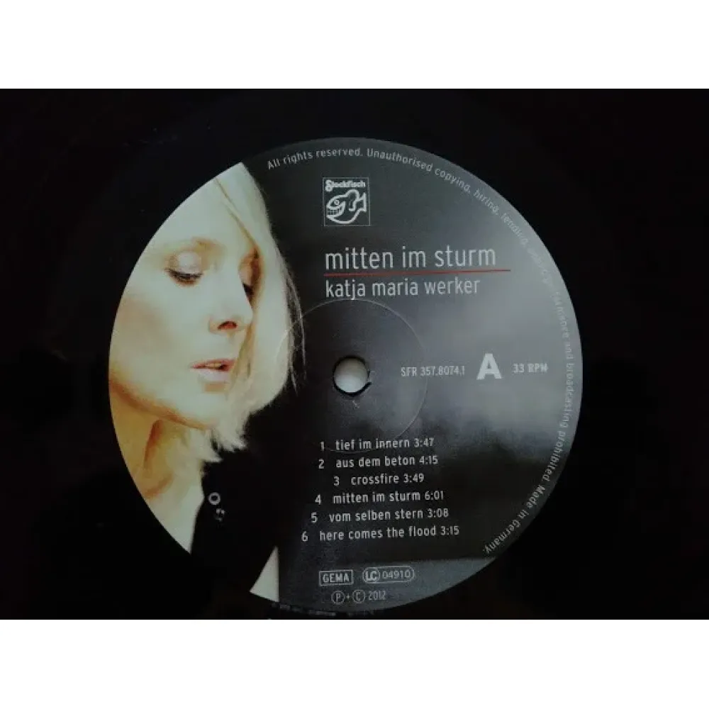 Katja Werker - Mitten Im Sturm LP