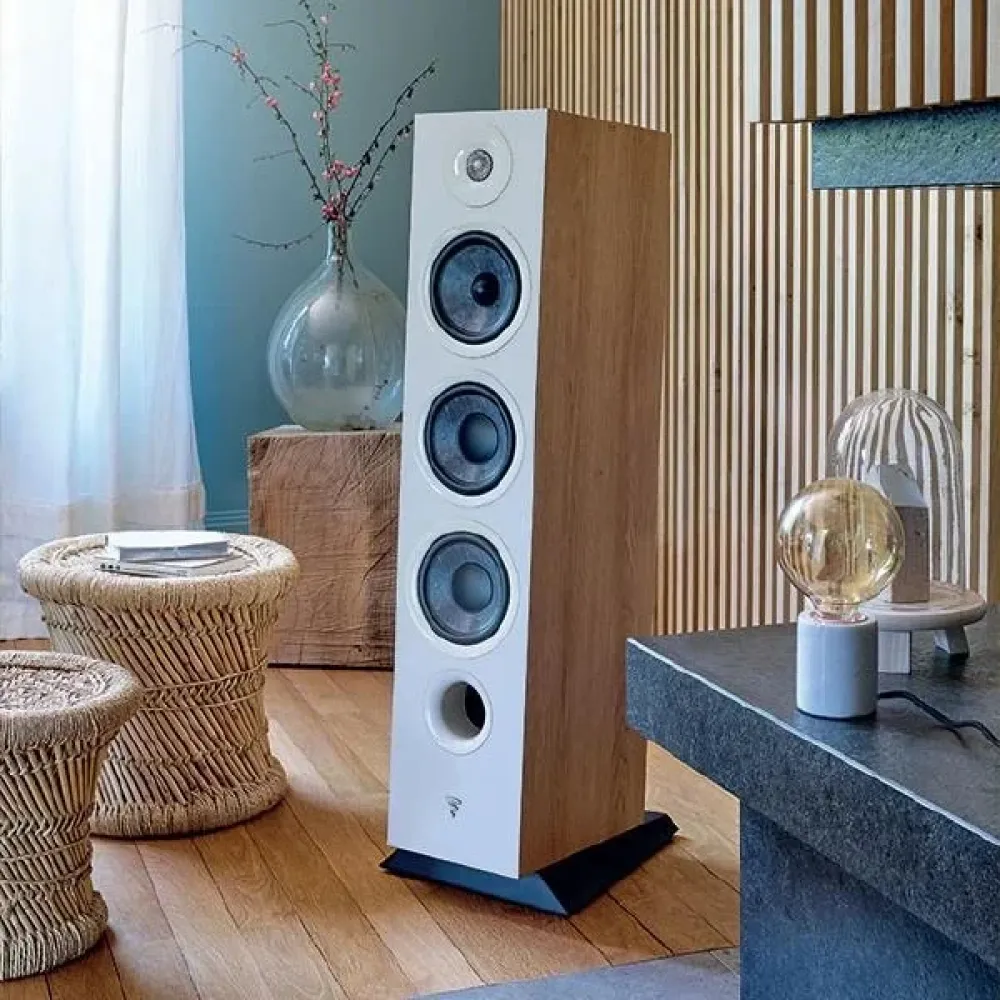 Focal Chora 826 Black