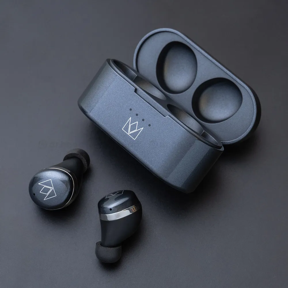 Noble Audio Falcon Max