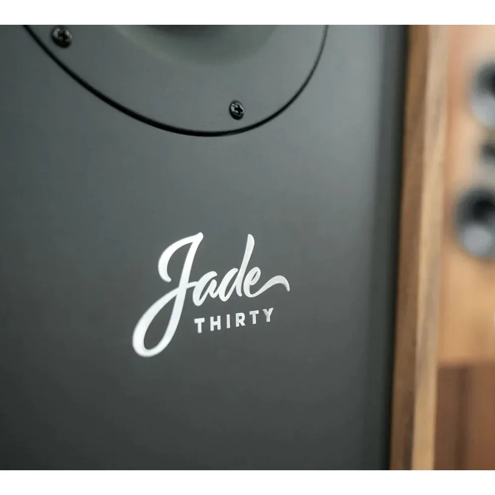 Pylon Audio Jade 30th Aerican Walnut