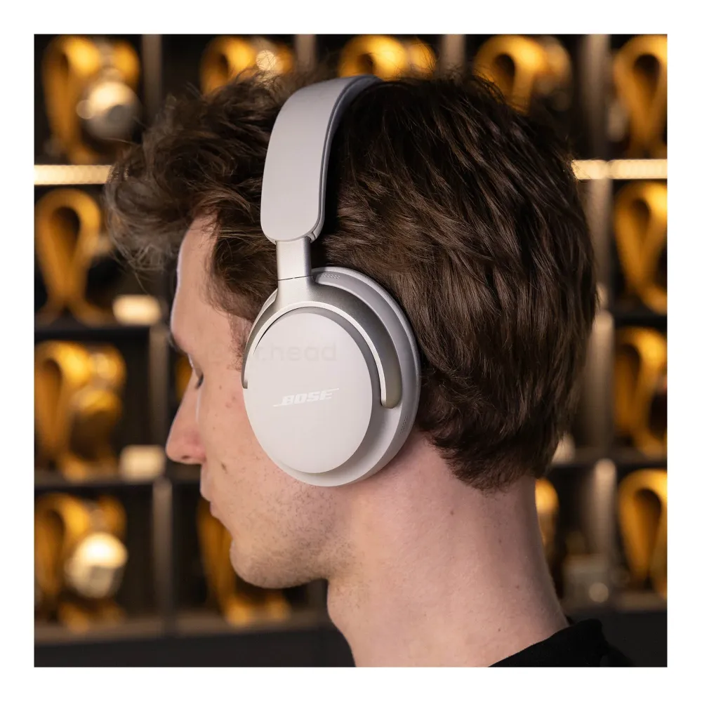 Bose QuietComfort Ultra White Smoke