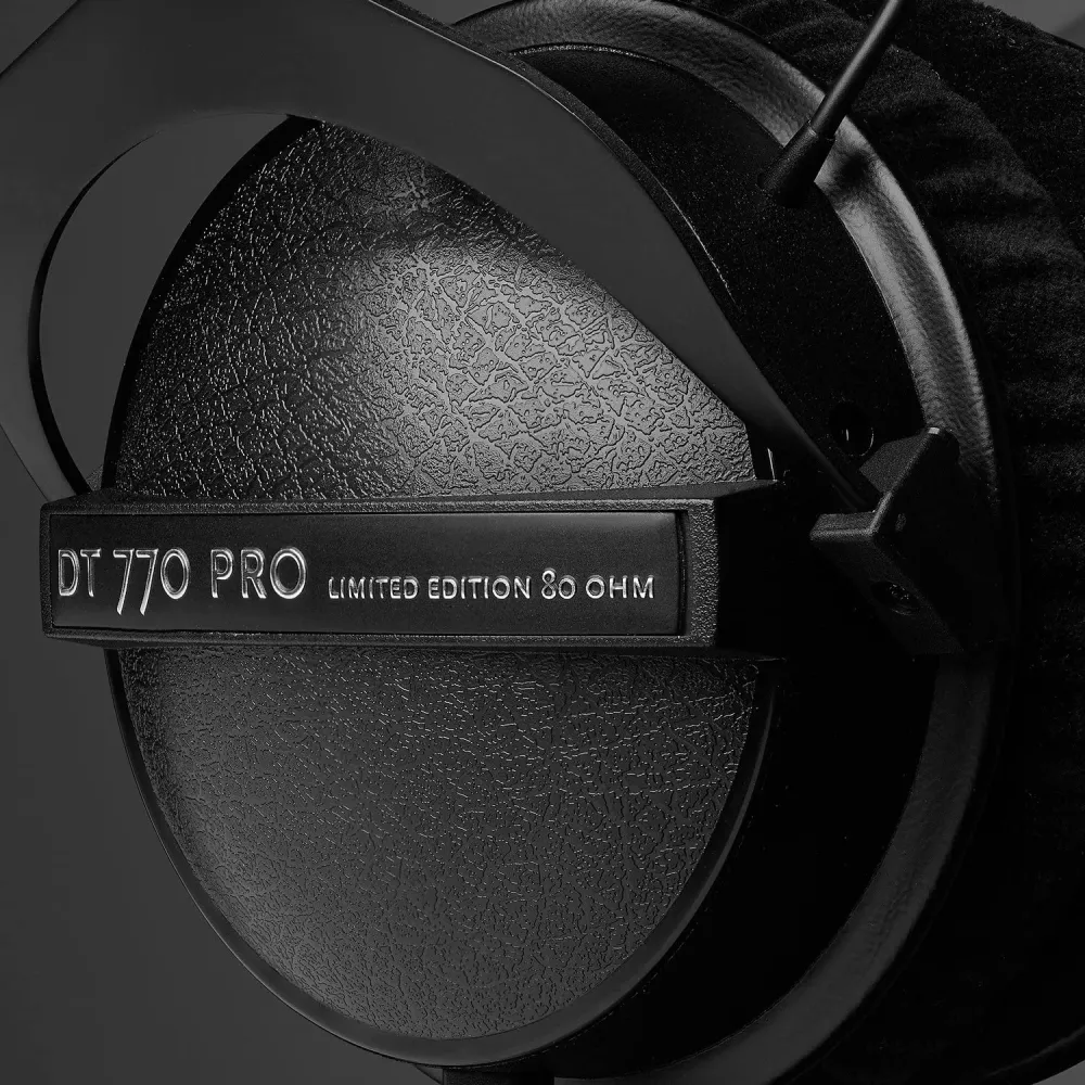 Beyerdynamic DT 770 PRO Black Limited Edition / 80 Ohm