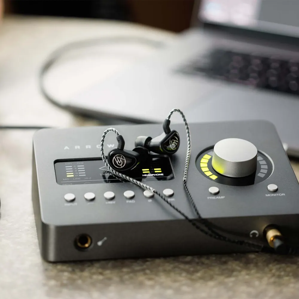 64 Audio Aspire 4 Black