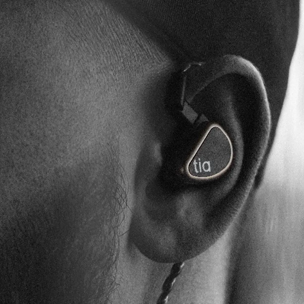 64 Audio Trio