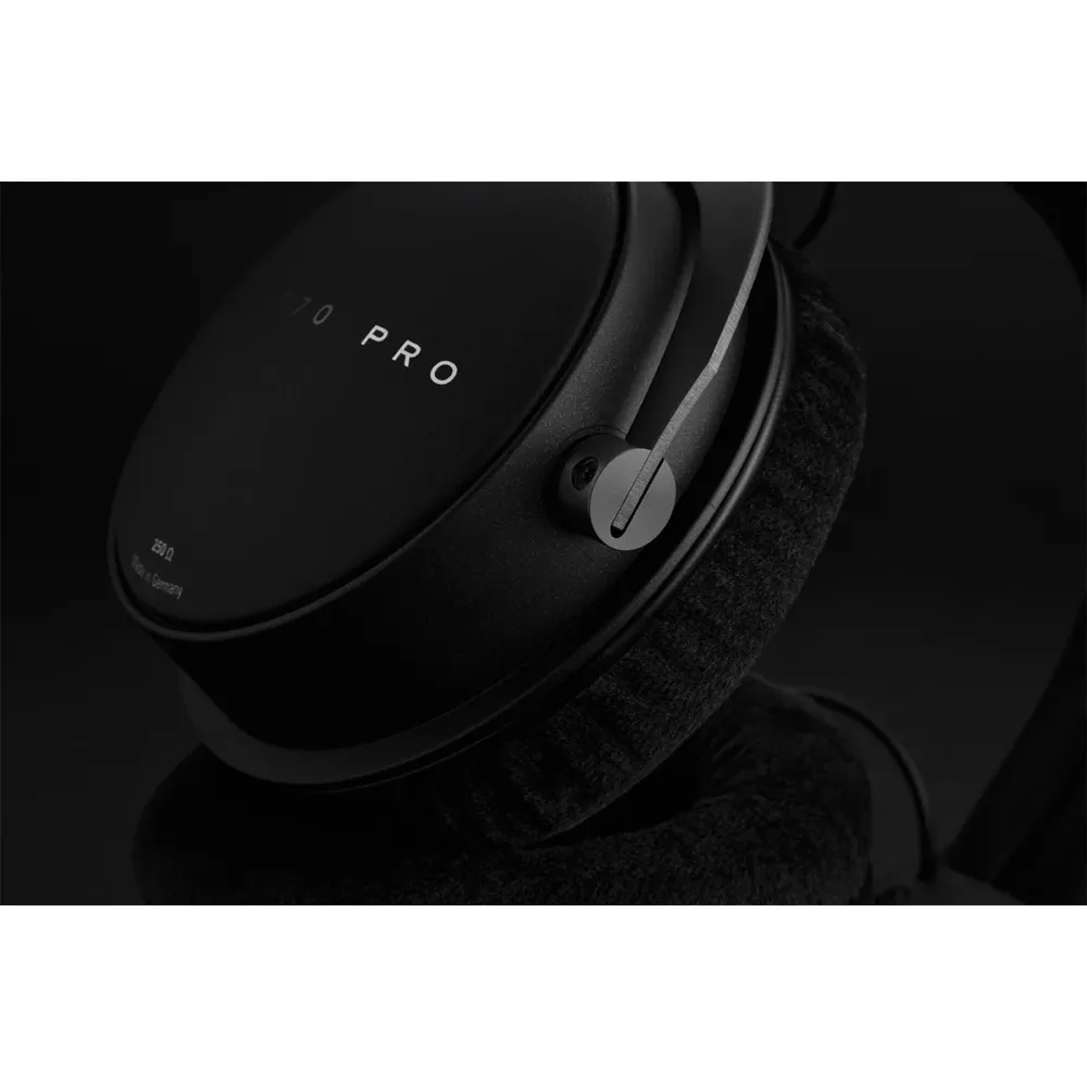Beyerdynamic DT 1770 PRO