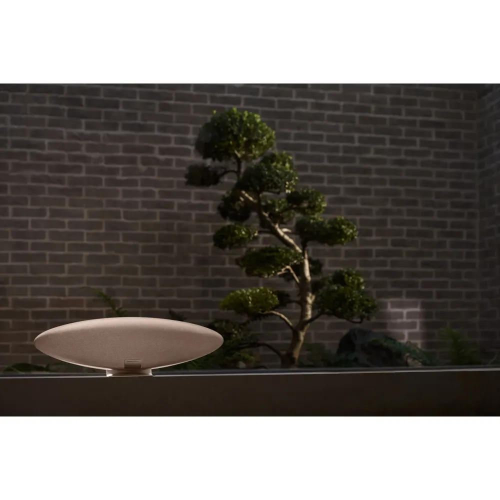Bowers & Wilkins Zeppelin Pro Edition Solar Gold