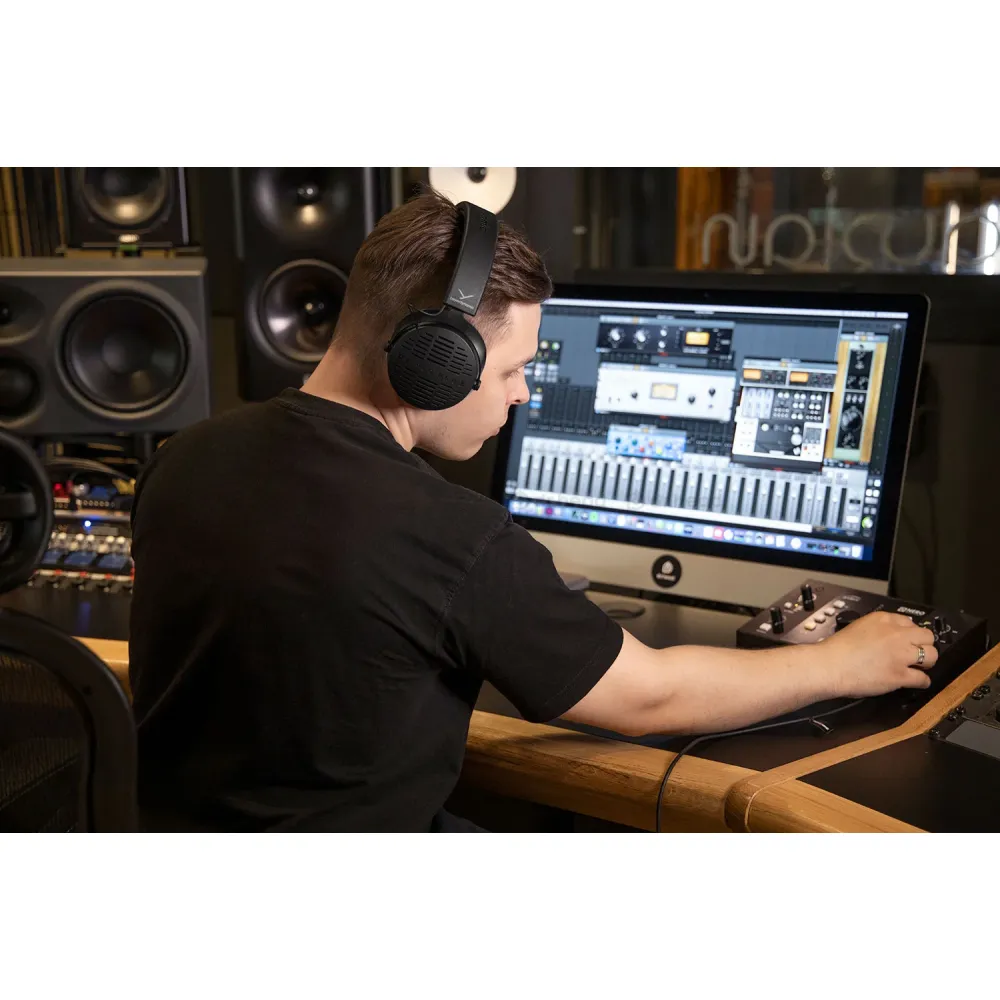 Beyerdynamic DT 900 PRO X