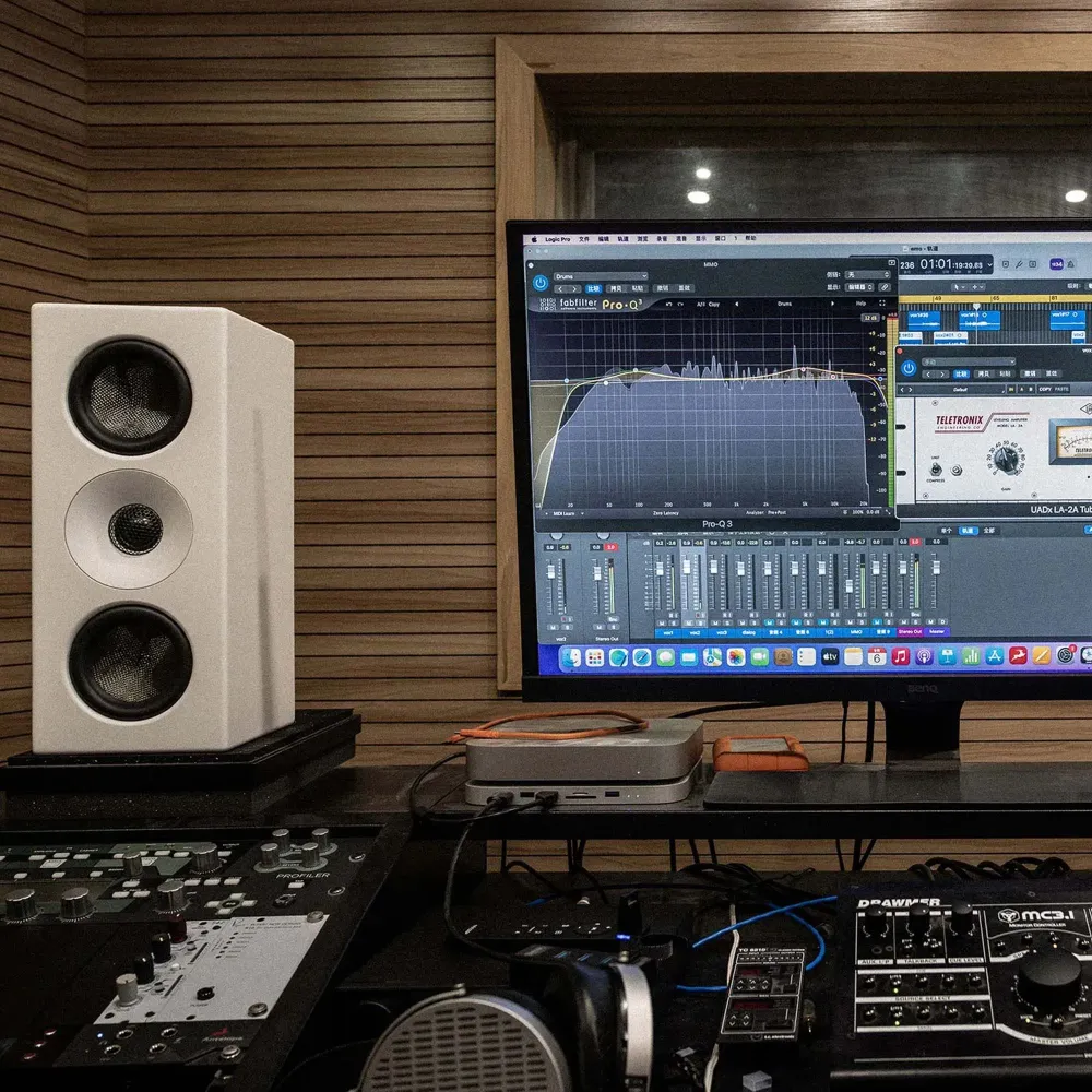 MoonDrop M4P-MTM White