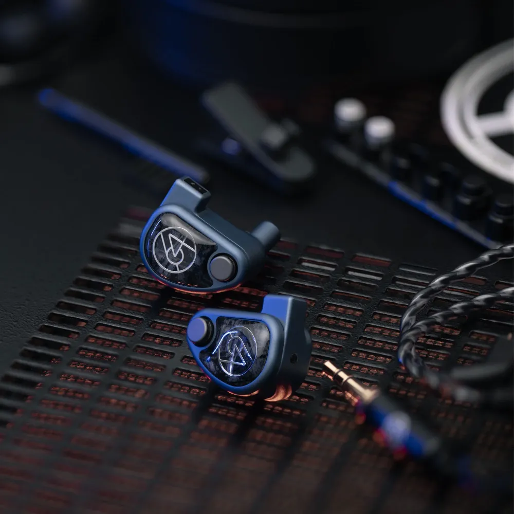 64 Audio U4s