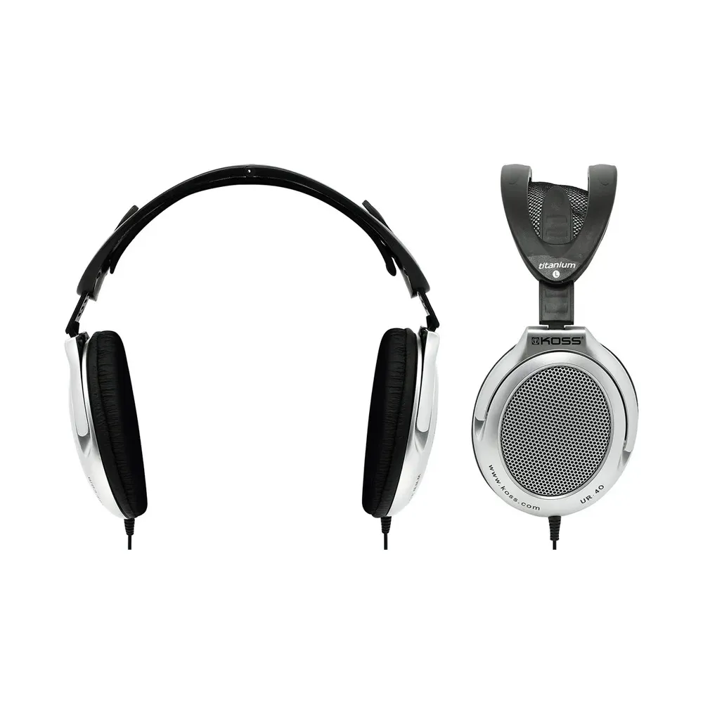 Koss UR40