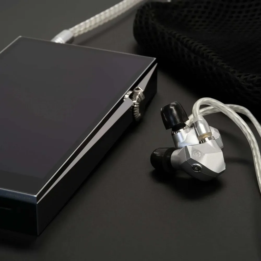 Campfire Audio Taurus Silver