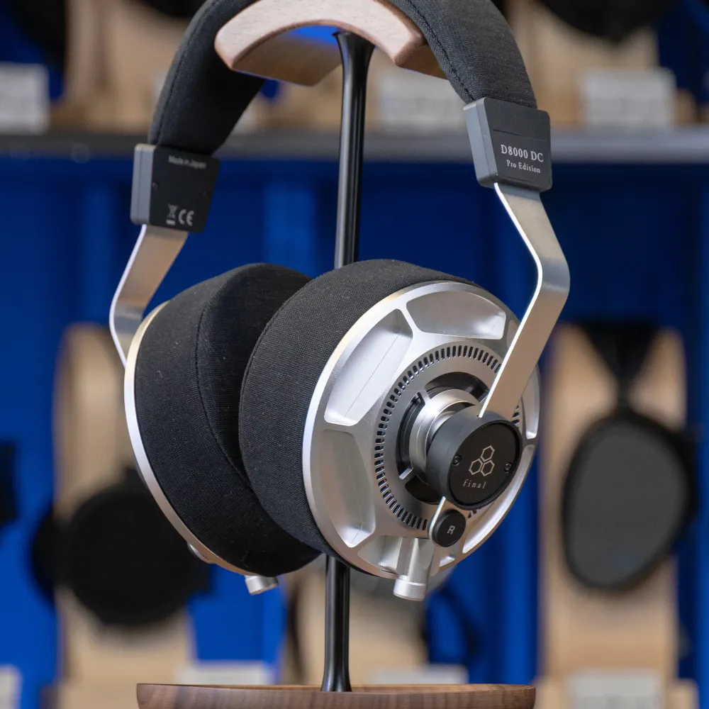 Final Audio D8000 DC Pro Edition Silver