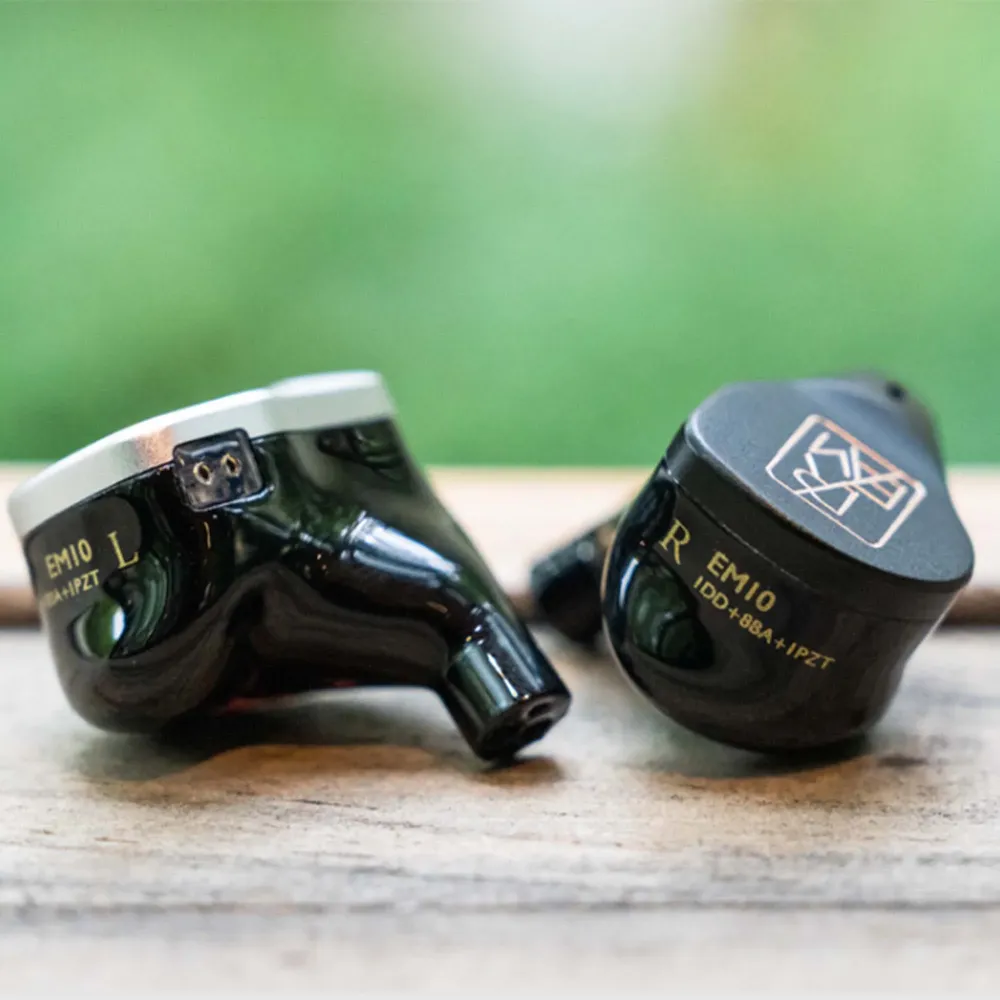 SIMGOT EM10 Black/Silver