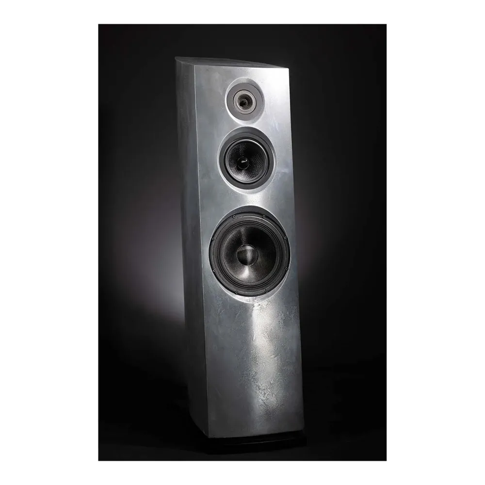 Davis Acoustics Stellar Silver Moon