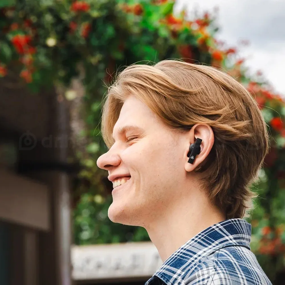 Final Audio ZE8000 Black