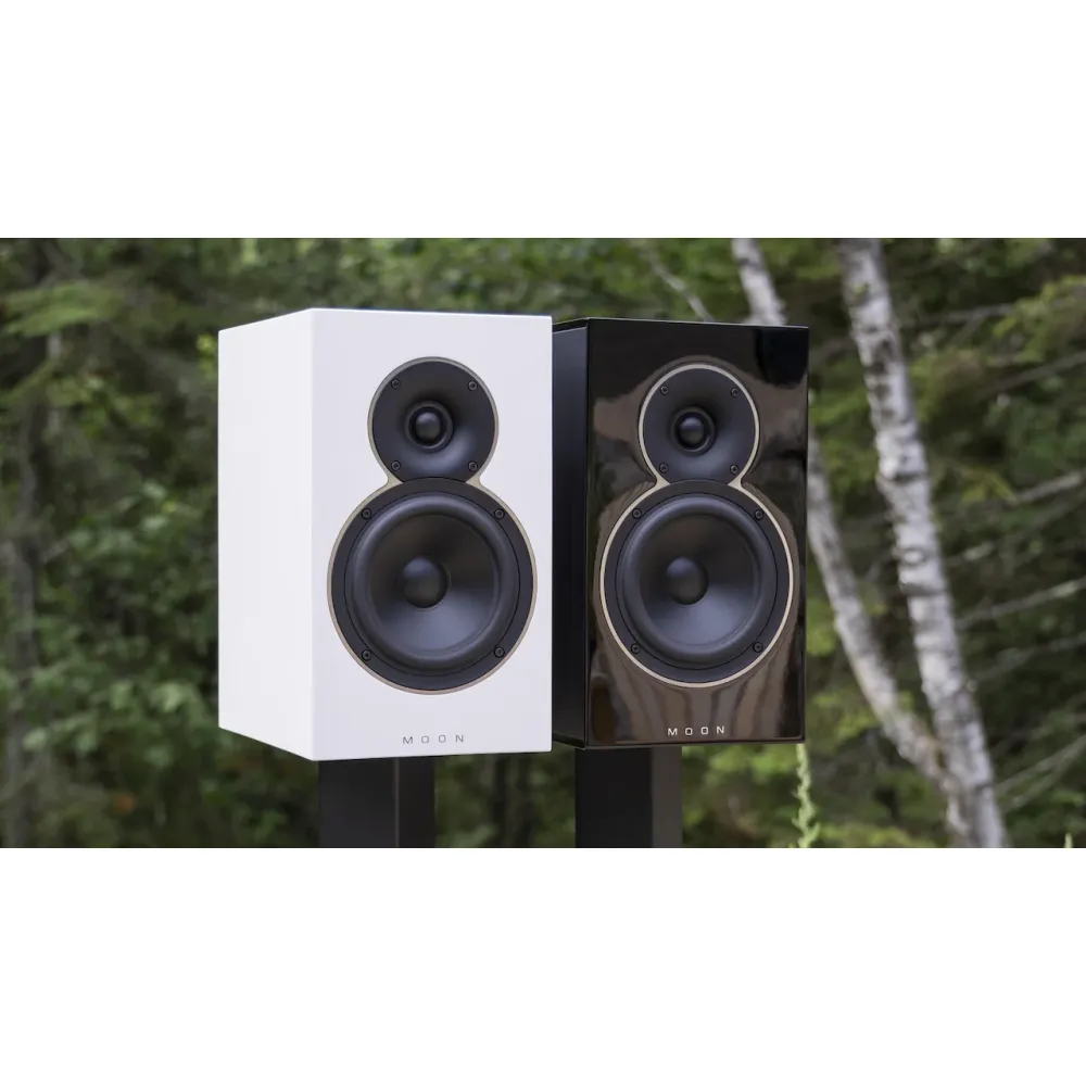 Moon by Simaudio Voice 22 Gloss Black