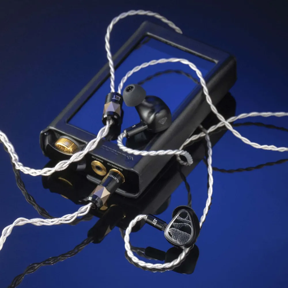 Noble Audio Onyx Black