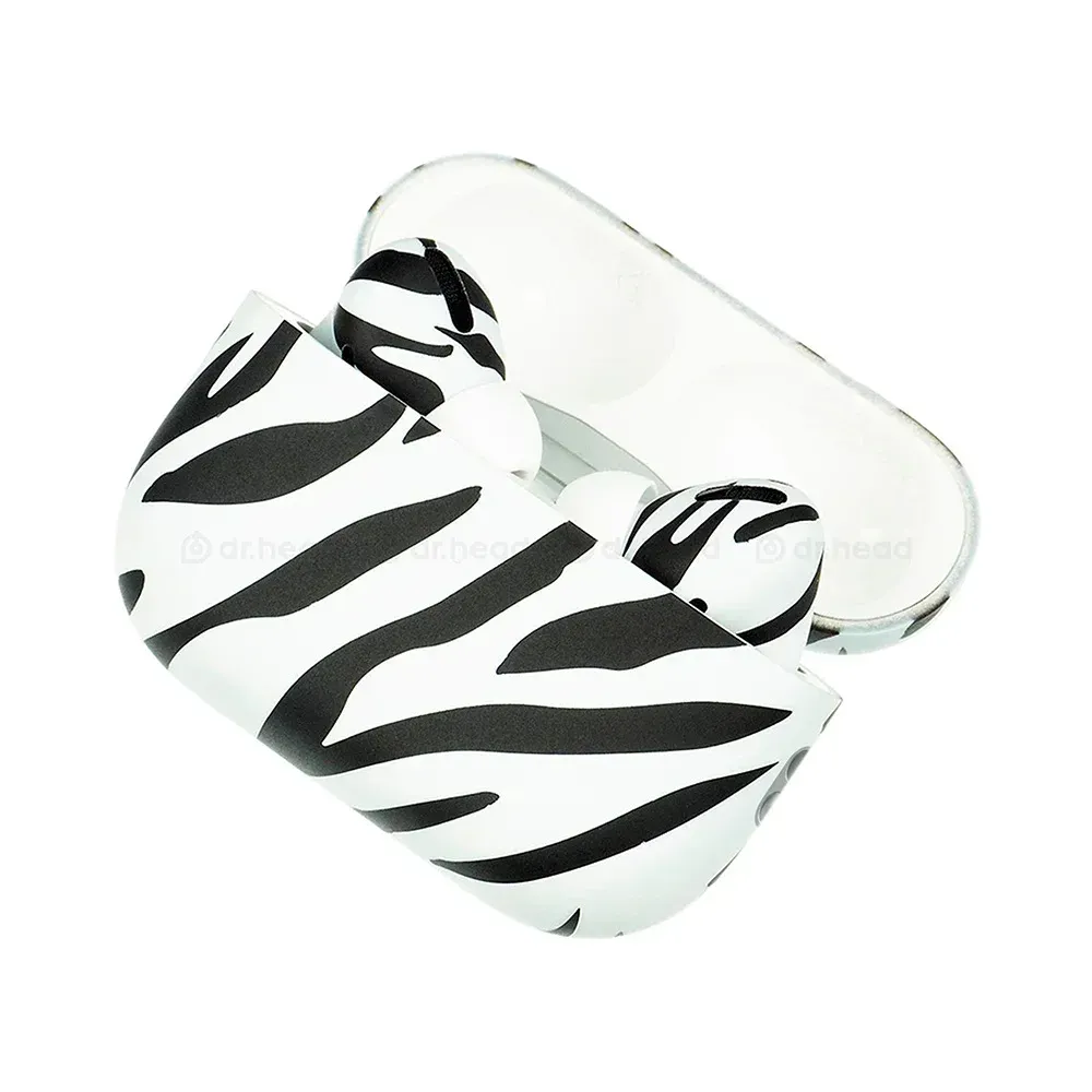 Apple AirPods Pro 2nd gen with MagSafe USB-C (2023) Zebra