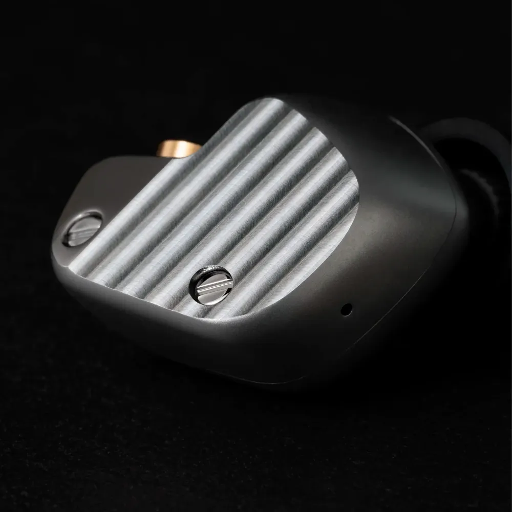 Final Audio A10000 Silver