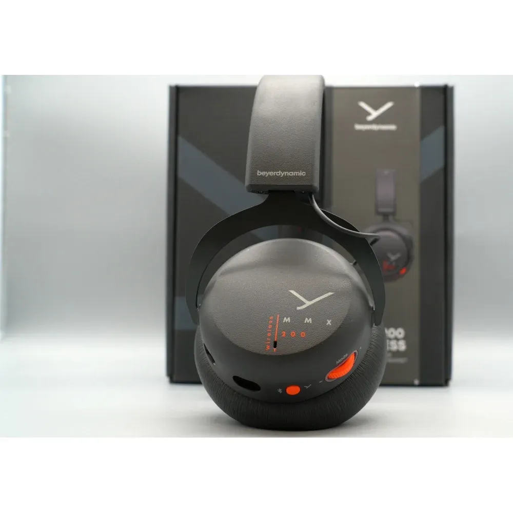 Beyerdynamic ММХ 200 Black