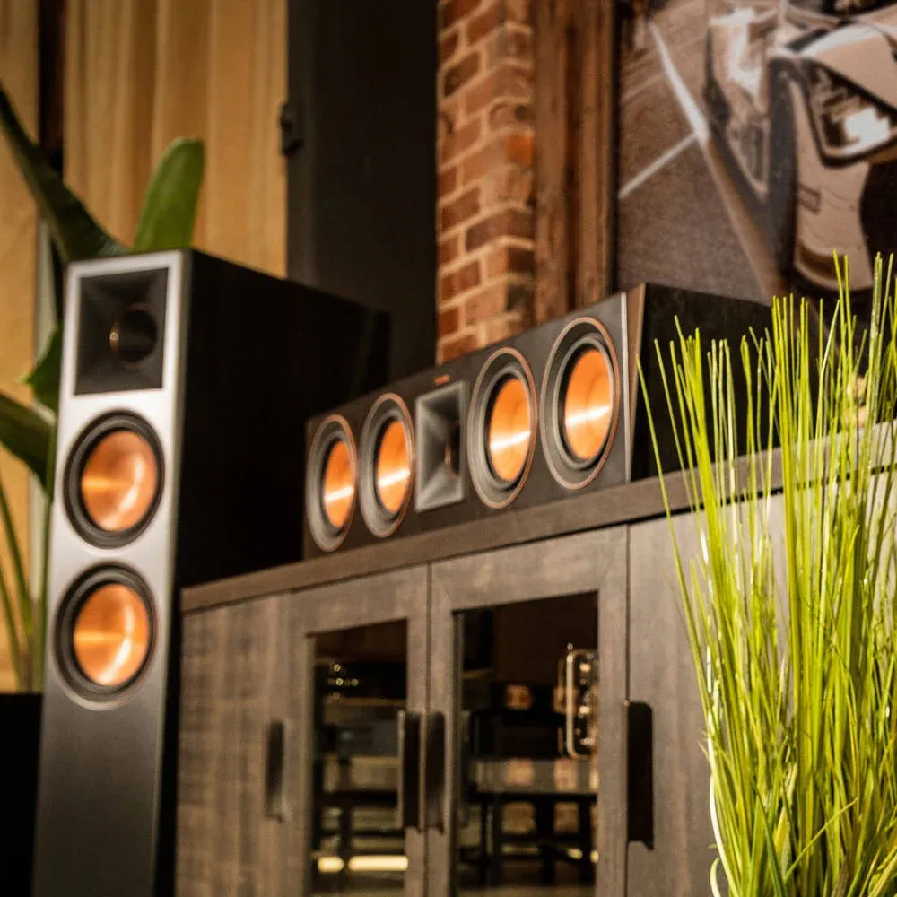 Klipsch RP-504C Walnut