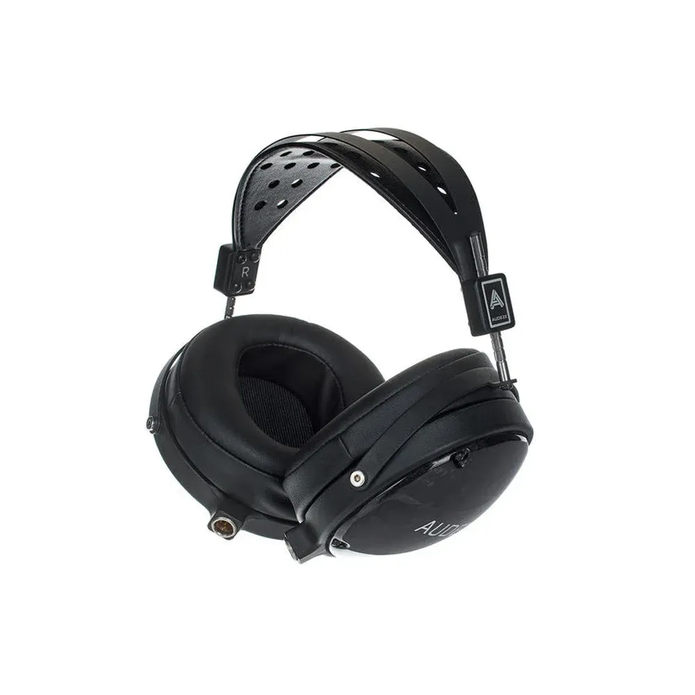 Audeze LCD-2 Classic Closed Case XLR