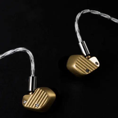 Final Audio A10000 Collector’s Edition Gold