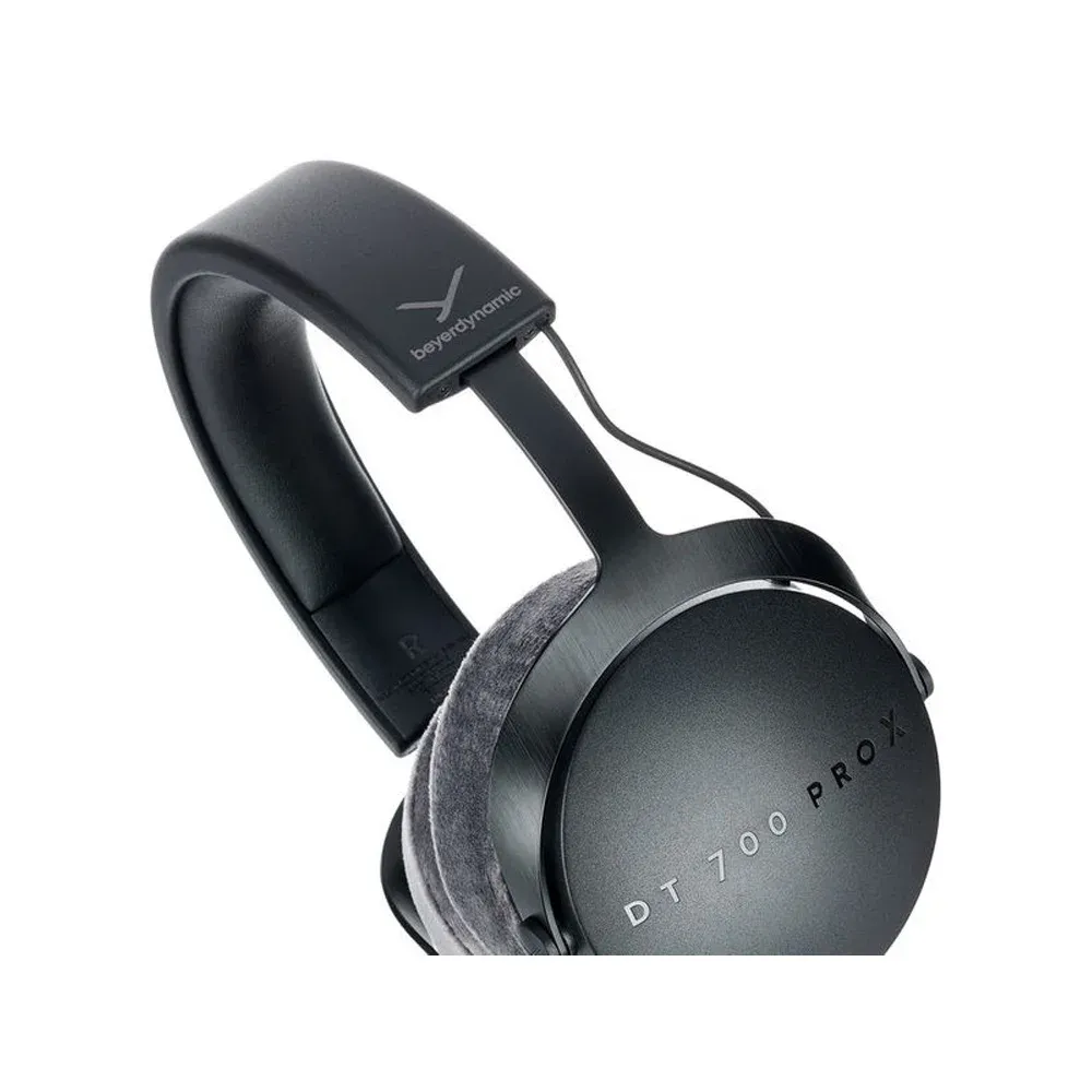 Beyerdynamic DT 700 PRO X