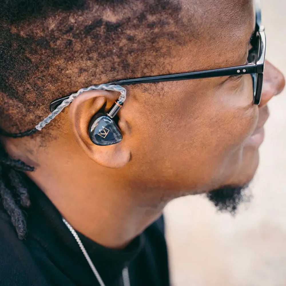 Noble Audio Kublai Khan Black