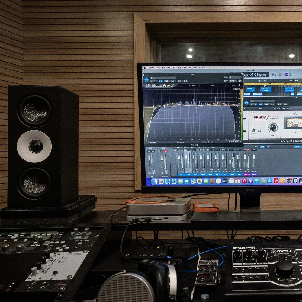 MoonDrop M4P-MTM Black