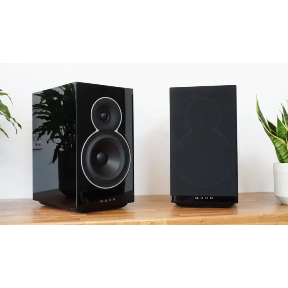 Moon by Simaudio Voice 22 Gloss Black
