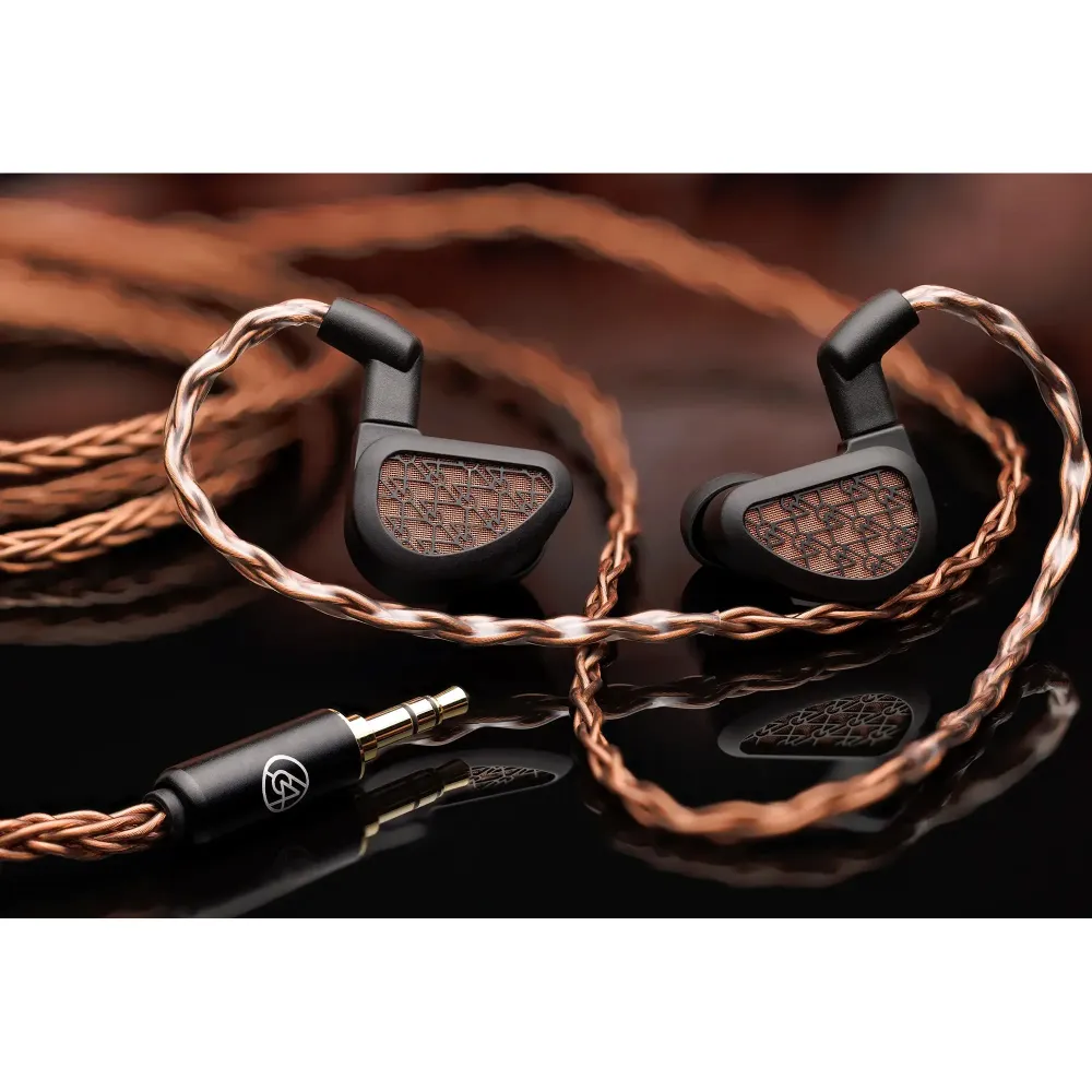 64 Audio Solo Black