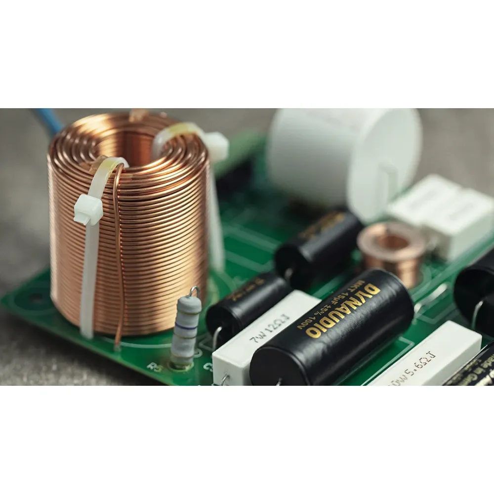 Dynaudio Contour 20i Walnut Wood