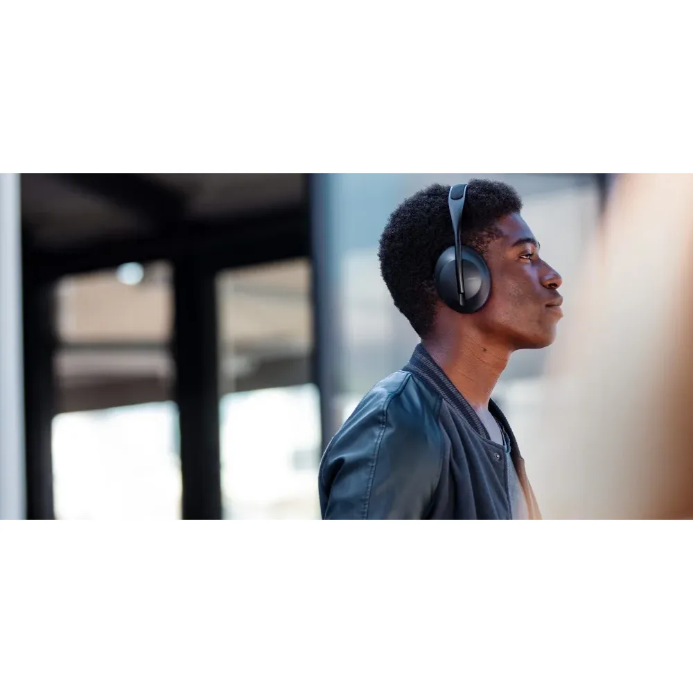 Bose Noise Cancelling 700 Black