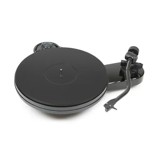 Pro-Ject RPM 3 Carbon Piano Black