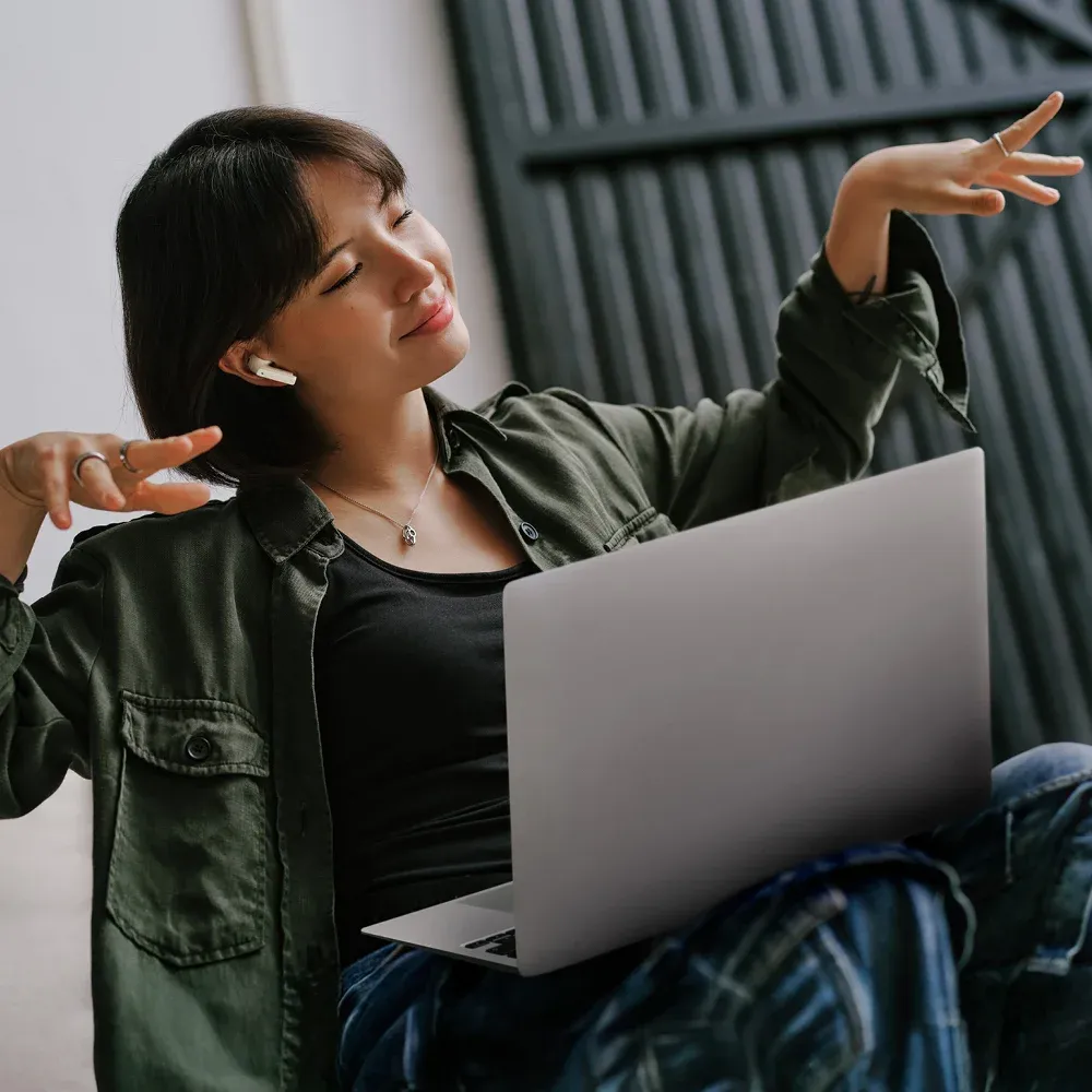 Sennheiser Accentum Open Cream