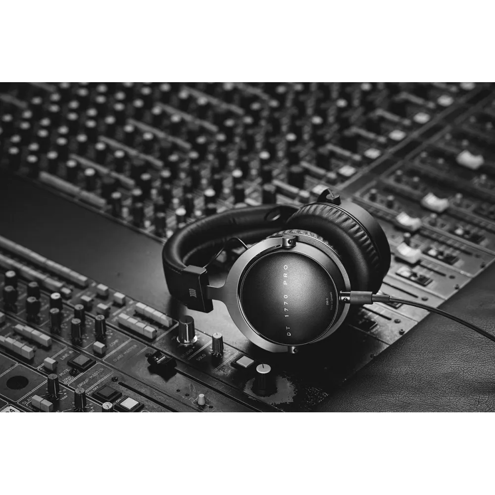 Beyerdynamic DT 1770 PRO