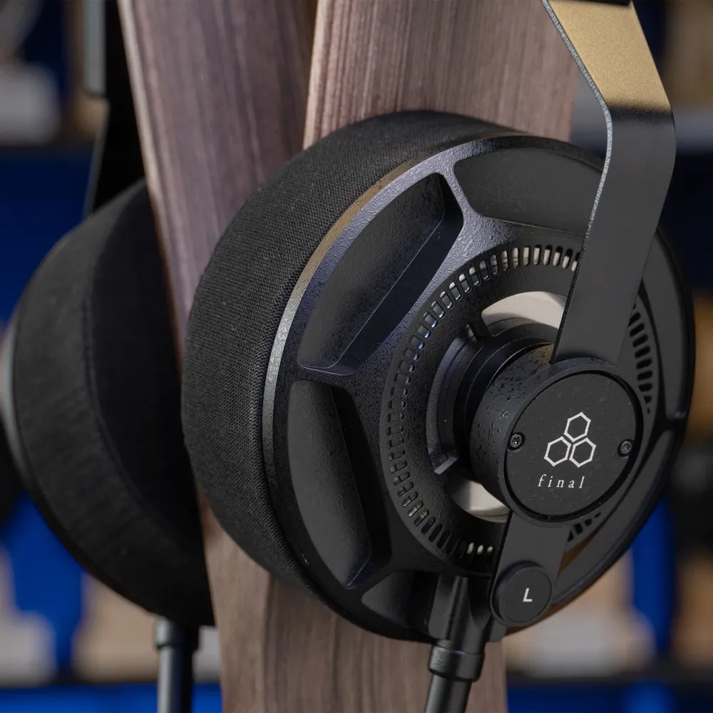 Final Audio D8000 DC Black