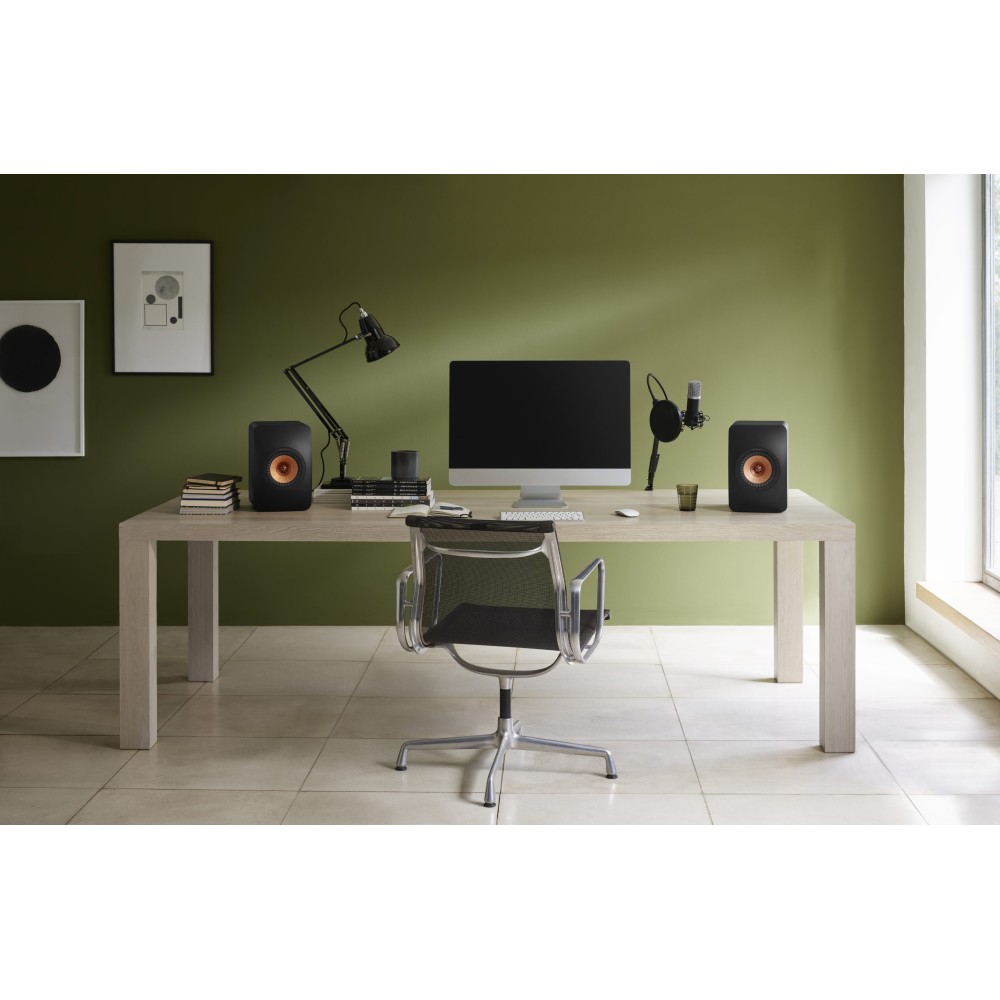 KEF LS50 Wireless II Sand Shell