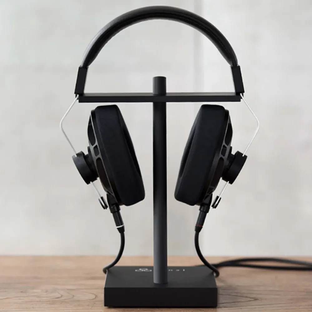 Final Audio Headphone Stand for D8000 Black