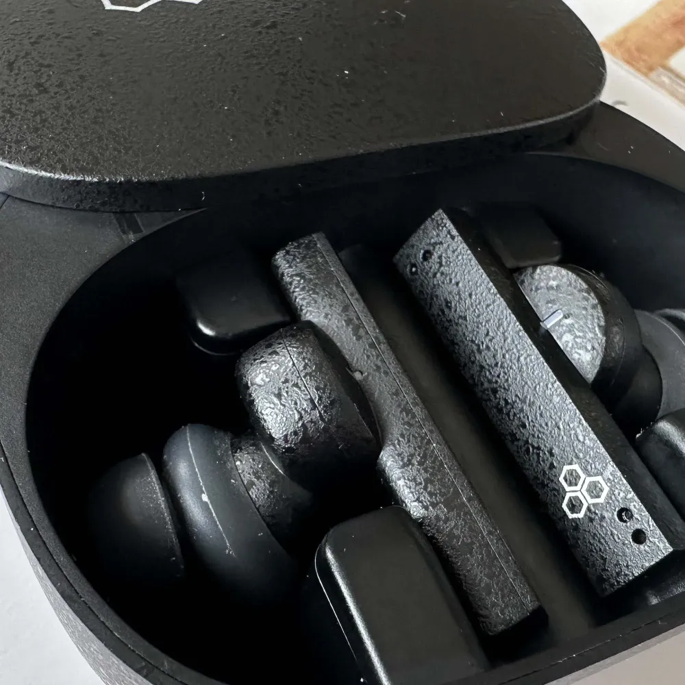 Final Audio ZE8000 Black