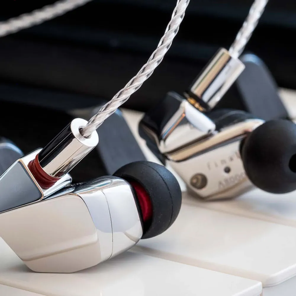 Final Audio A8000 Silver