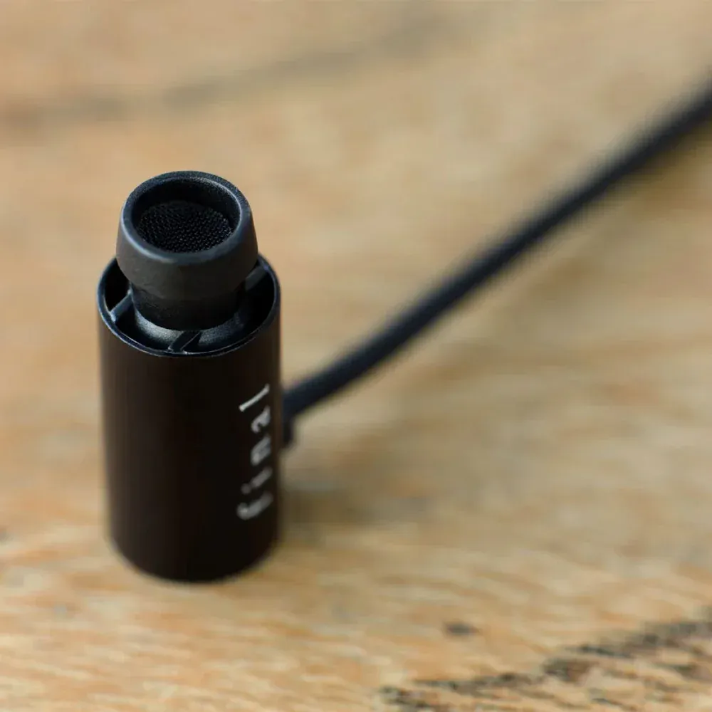 Final Audio E2000C with Mic Matte Black