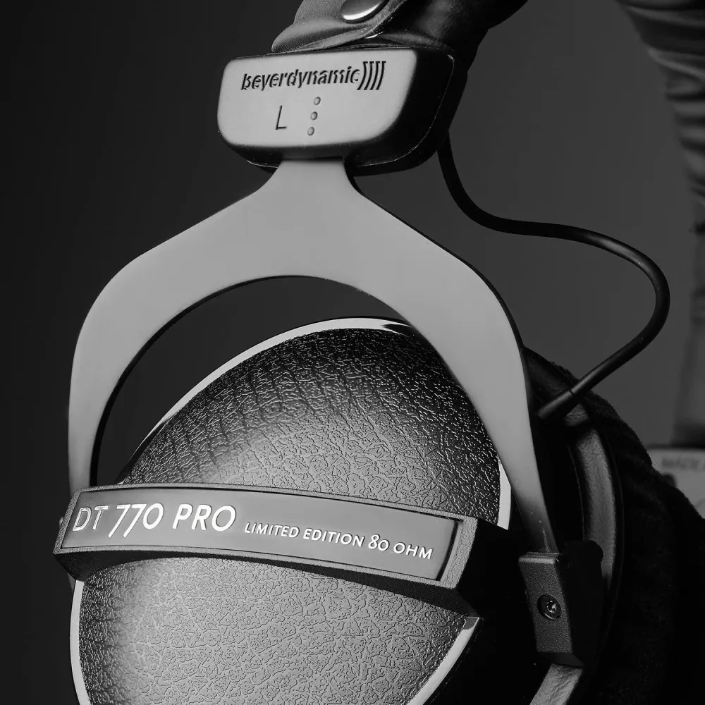 Beyerdynamic DT 770 PRO Black Limited Edition / 80 Ohm