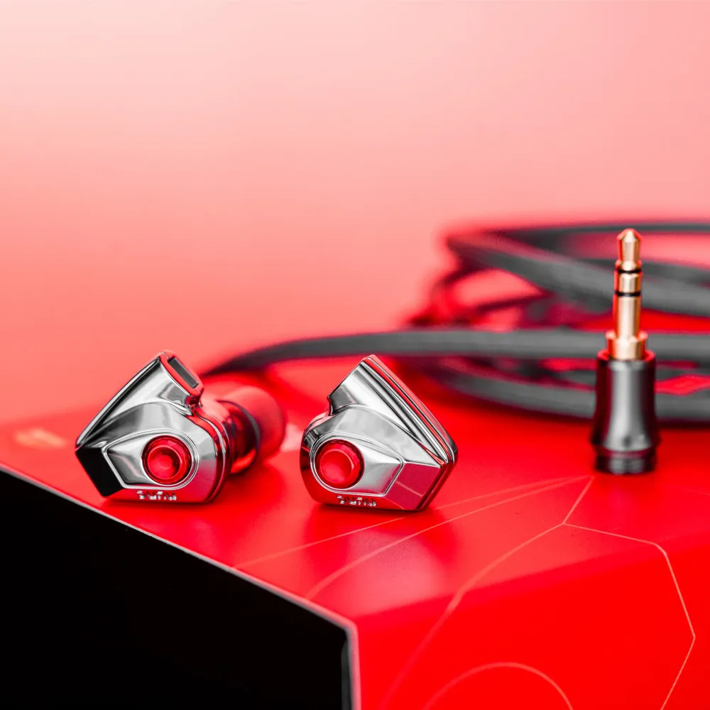 DUNU Titan S2 Silver