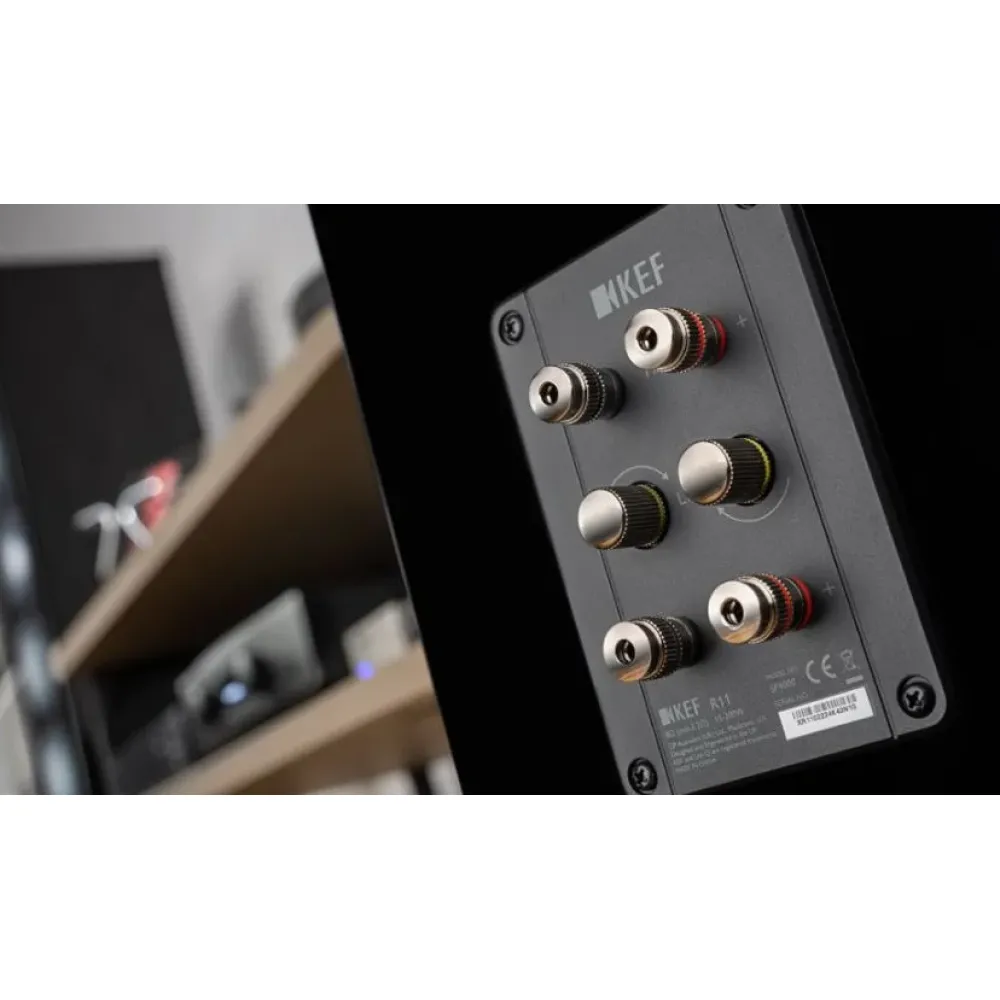 KEF R11 Gloss Black